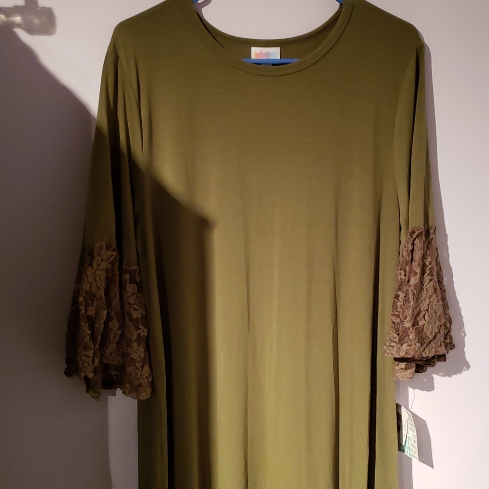 Lularoe Maurine
